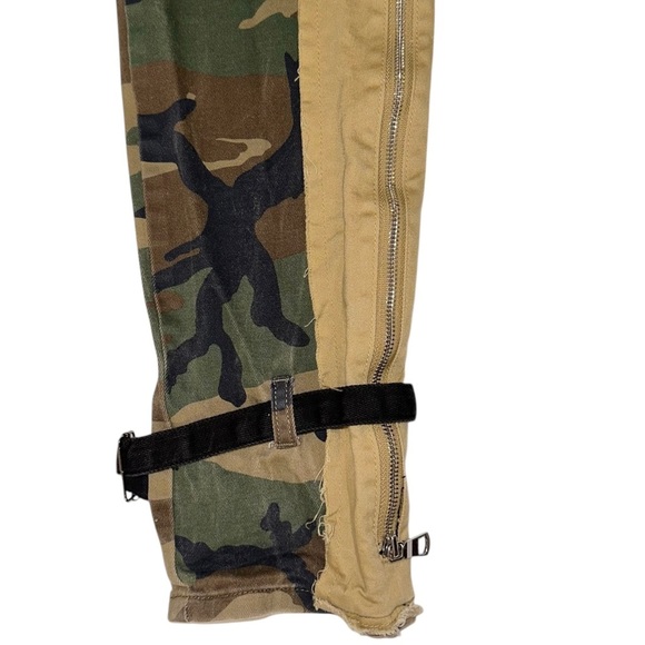 REELISTIK NYC ~ Men’s Camo Patched Cargo Pants Army Green Jeans ~ Size 36 - Picture 14 of 15